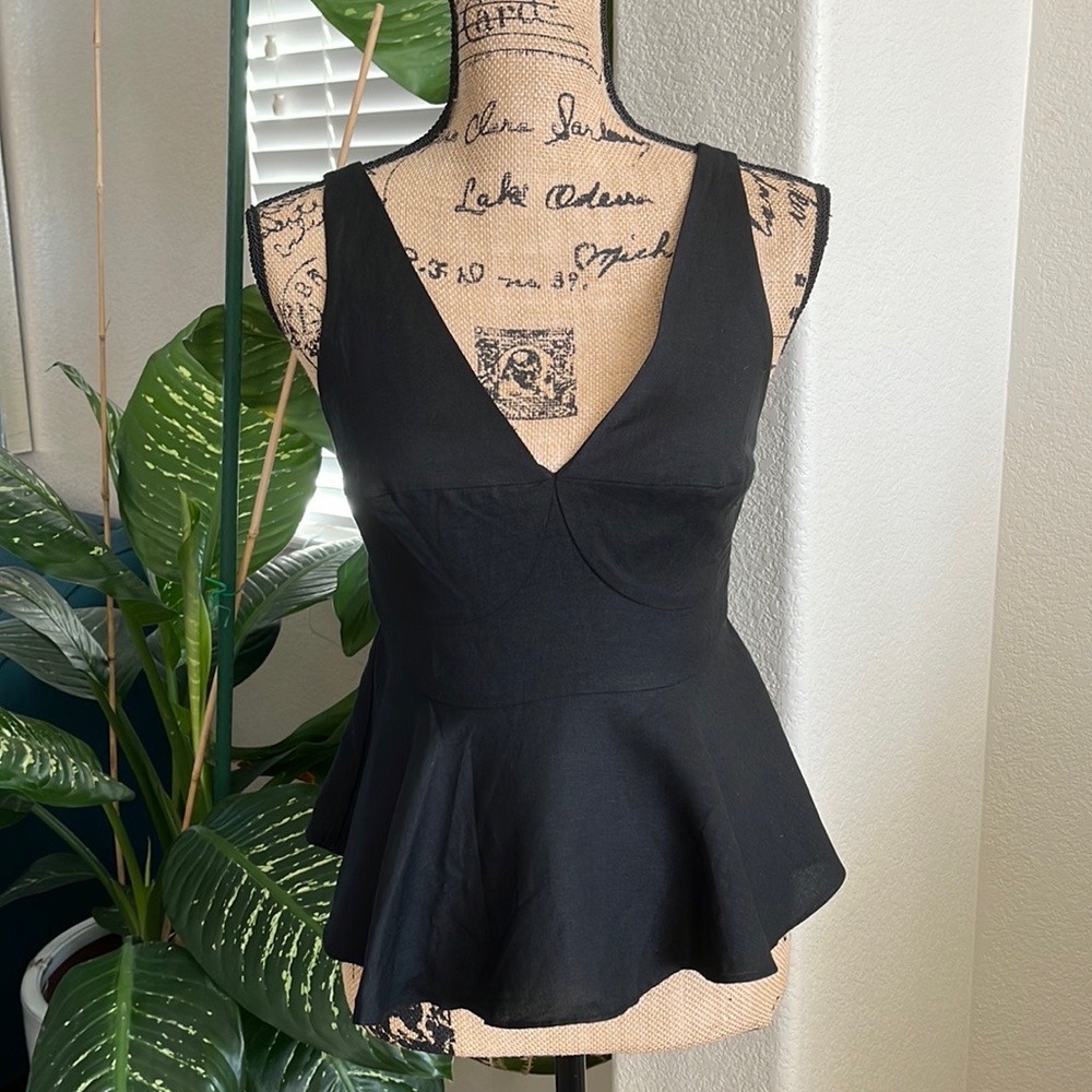 NWT Who What Wear